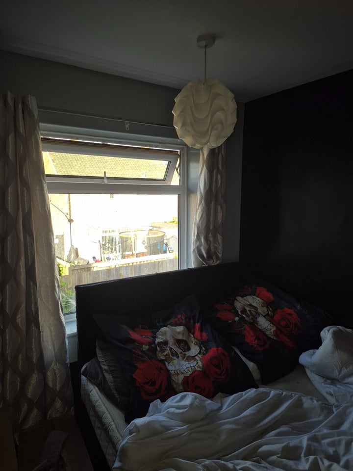 Room Dawlish Green in Middlesbrough