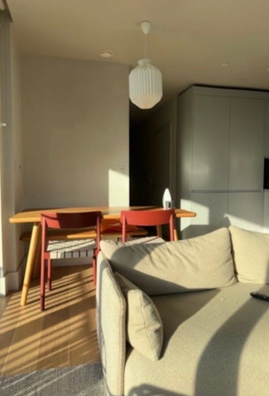 Room Crimscott Street in Greater London