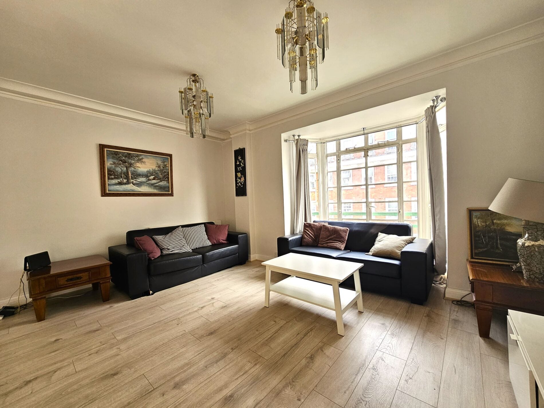 Flat Bickenhall Street in City of Westminster