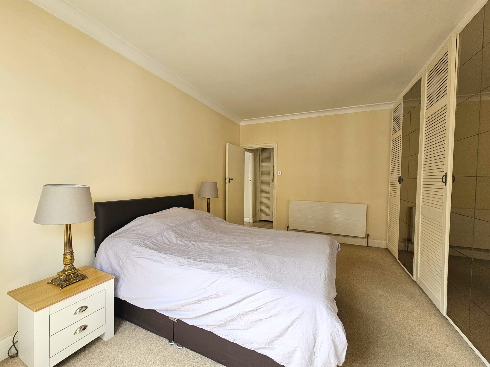 Flat Bickenhall Street in City of Westminster
