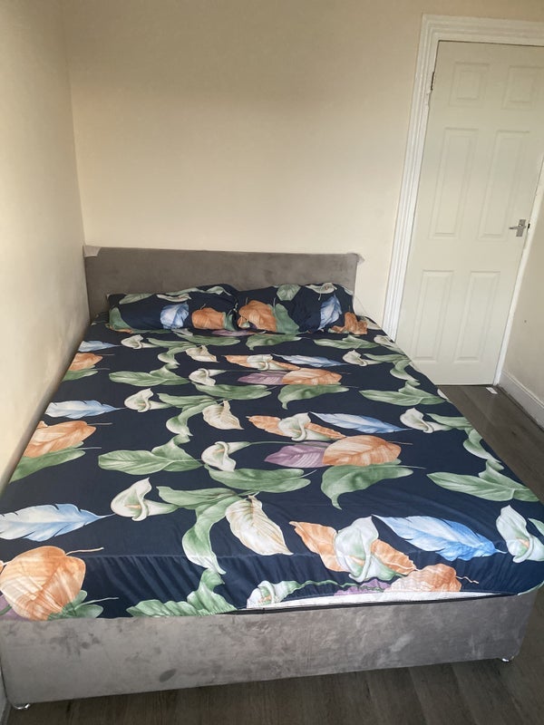 Room Rectory Place in Gateshead
