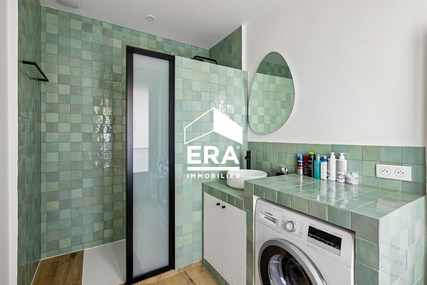 Flat Rue Brochant in Paris