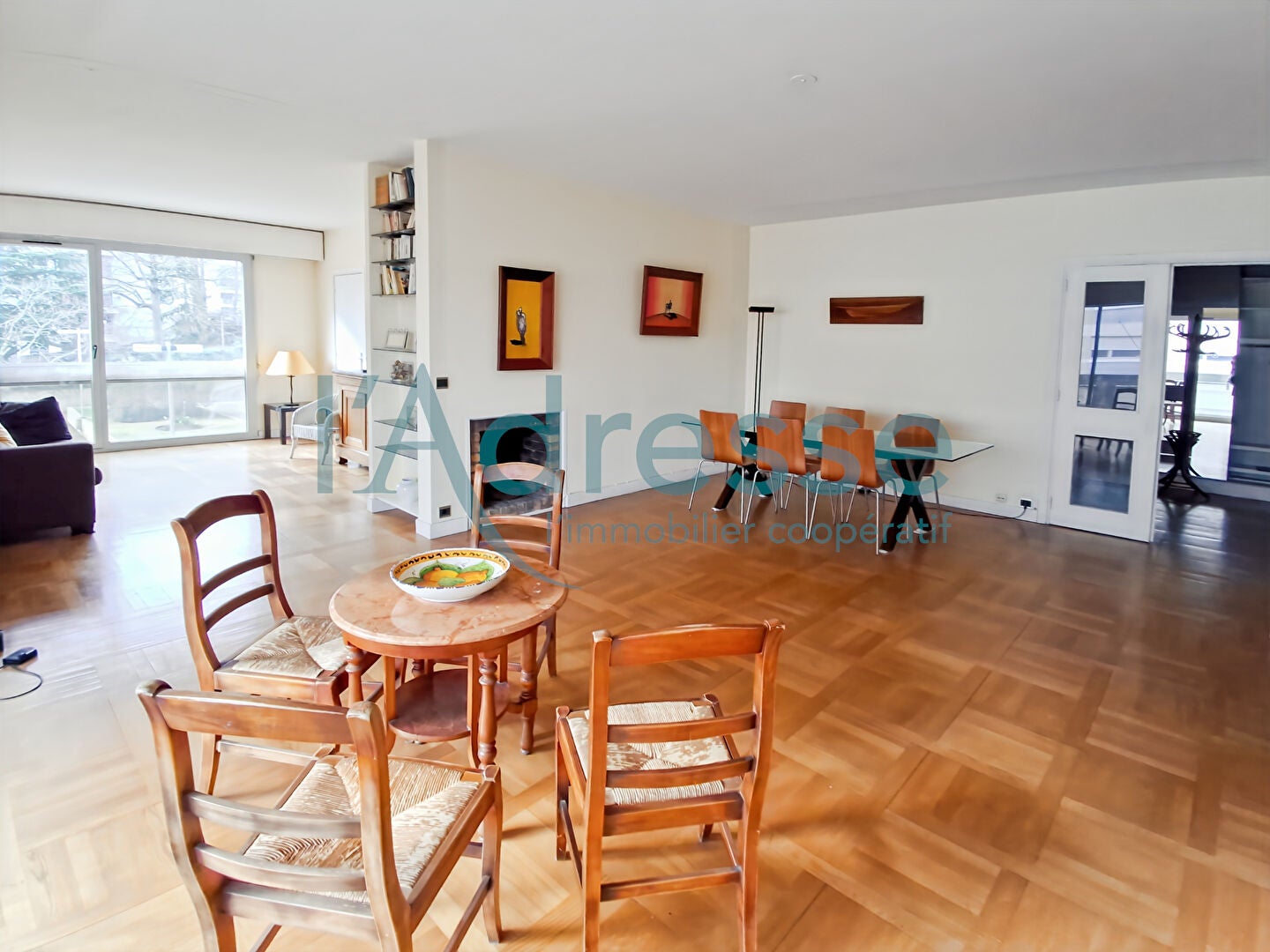 Flat Rue du 19 Janvier in Garches