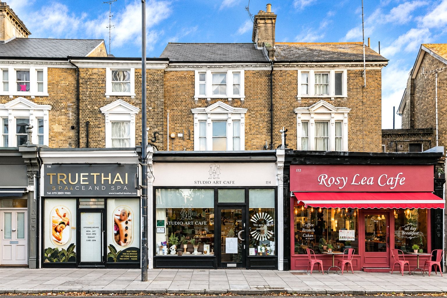 Flat Upper Richmond Road in Greater London