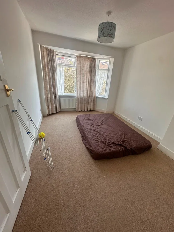 Room Grittleton Road in Bristol