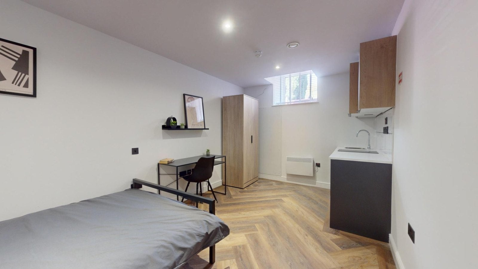 Room Thurloe Street in Manchester