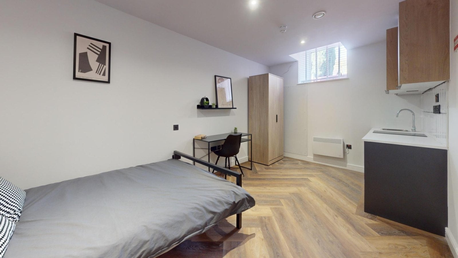 Room Thurloe Street in Manchester