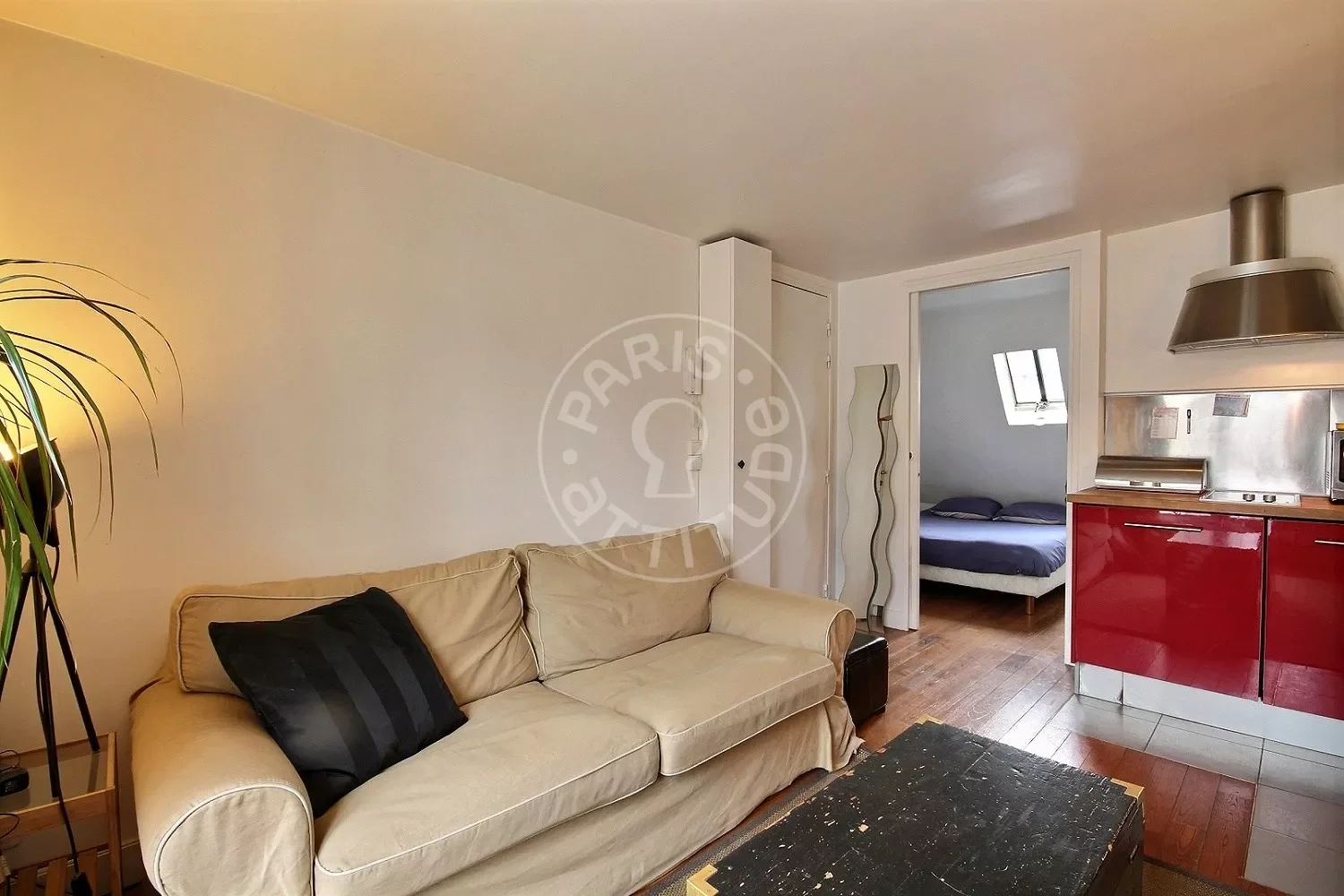 Flat Rue de Gramont in Paris