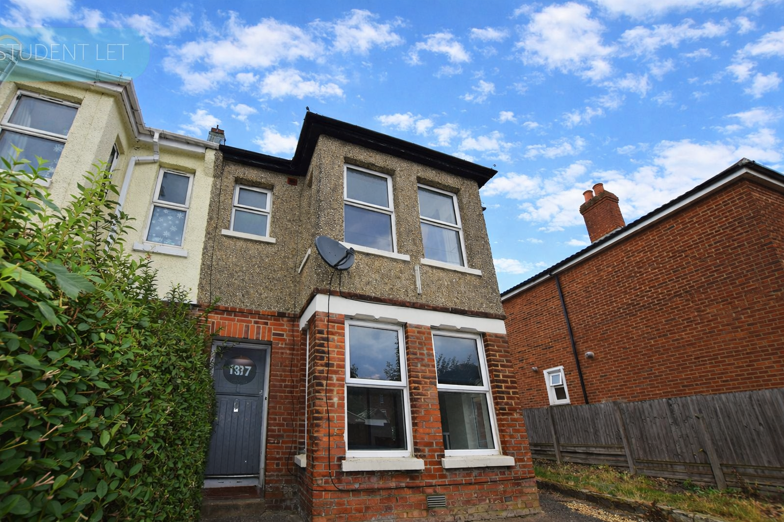 Flat Wilton Avenue in Southampton