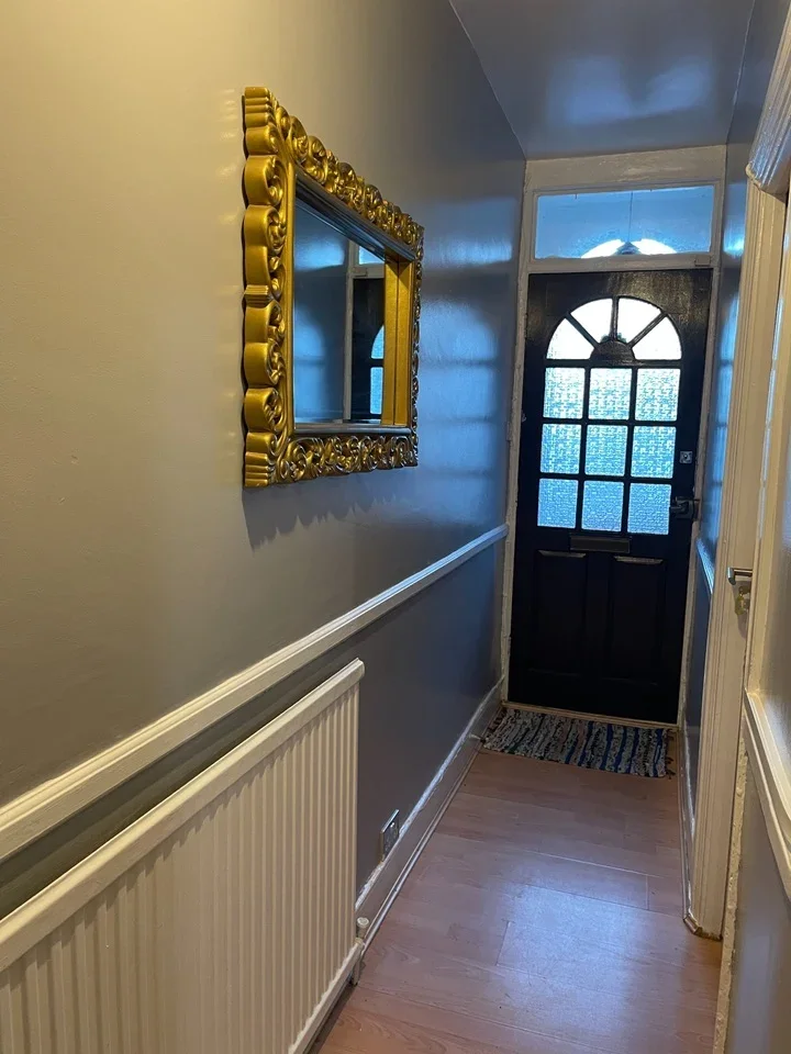 Room Albert Square in Greater London