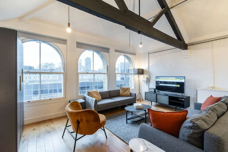 Flat Farringdon Road in Greater London