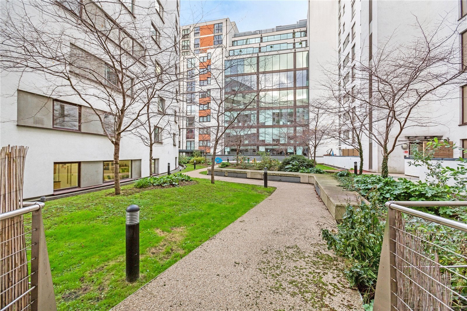 Flat Gillingham Street in City of Westminster