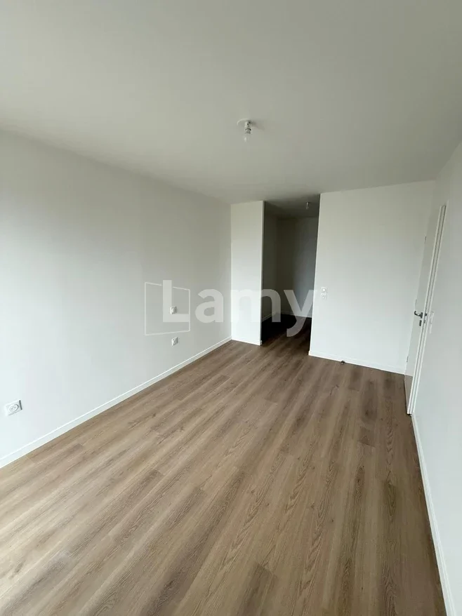 Flat Rue du Jardin de l'Ars in Bordeaux