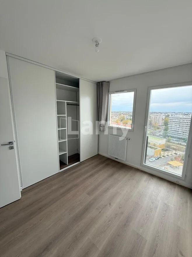 Flat Rue du Jardin de l'Ars in Bordeaux