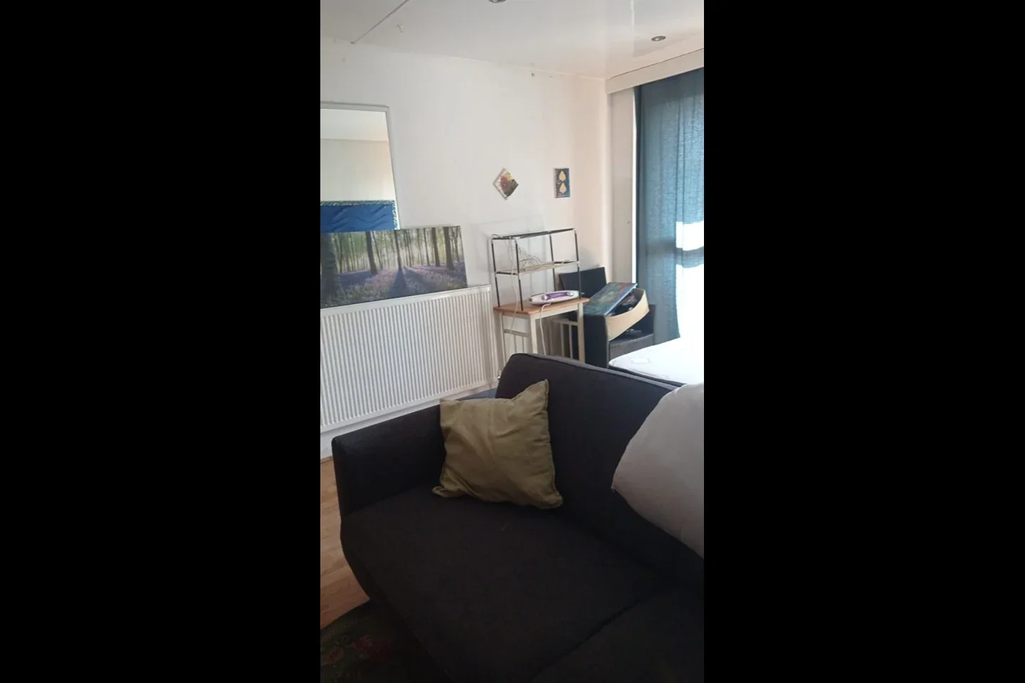 Room Mowatt Close in Greater London