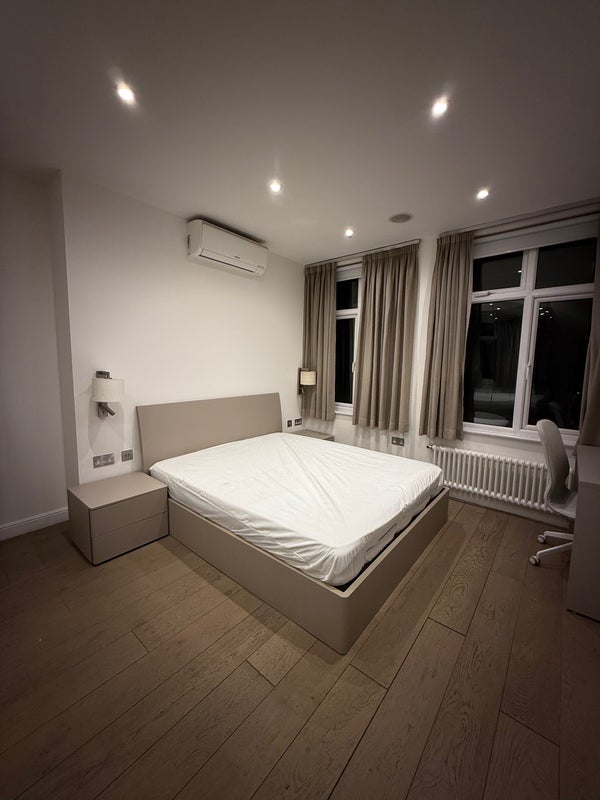 Room Ravensbourne Road in Greater London