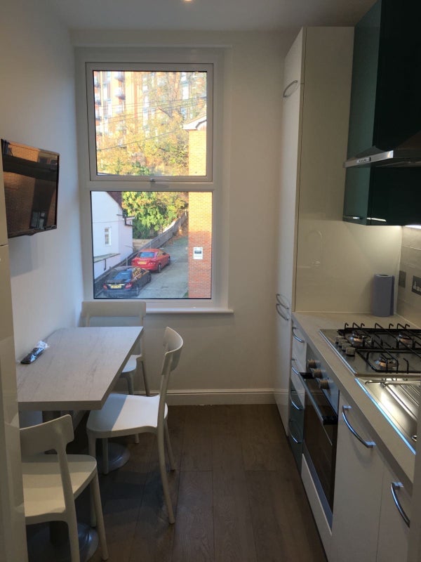 Room Ravensbourne Road in Greater London