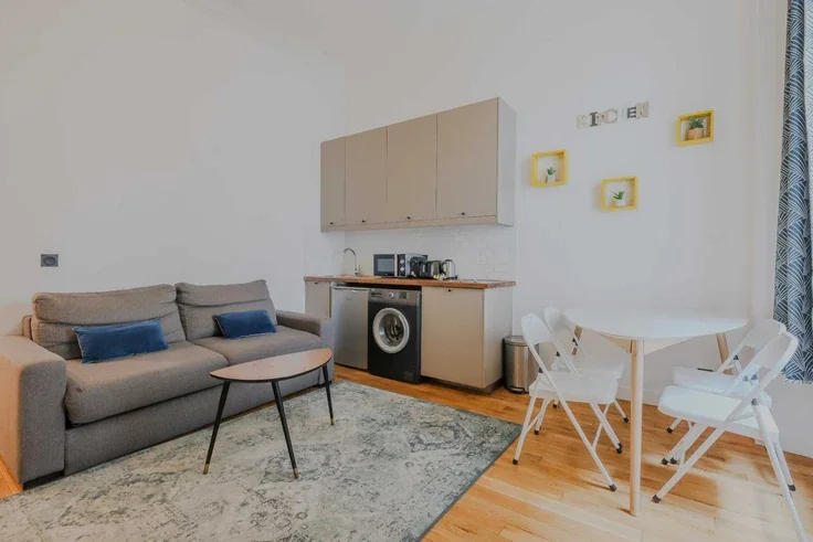 Appartement Rue du Faubourg Saint-Antoine à Paris