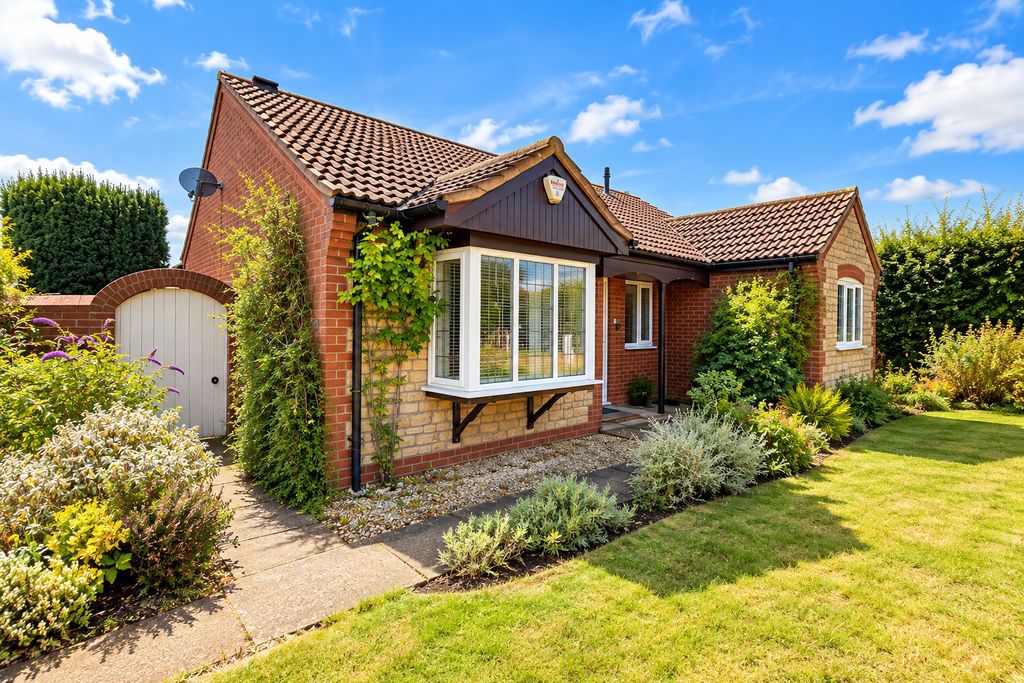 House Covill Close in South Kesteven