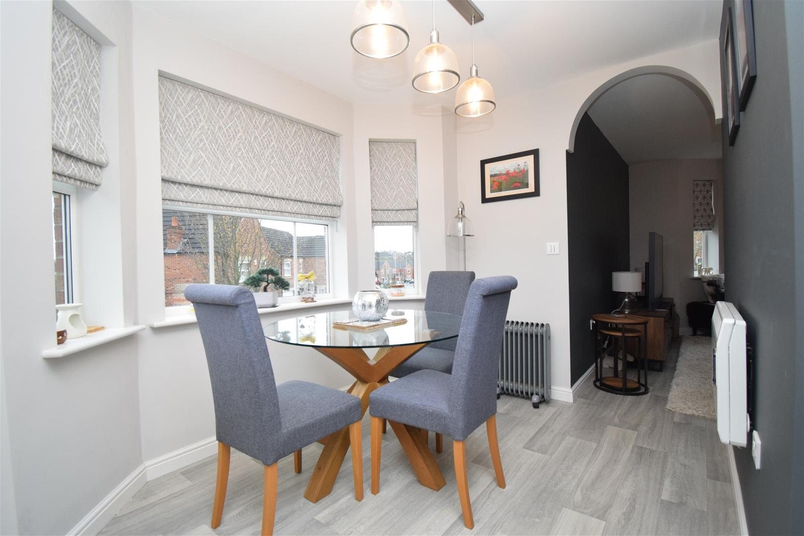 Flat Aston Chase in Wakefield