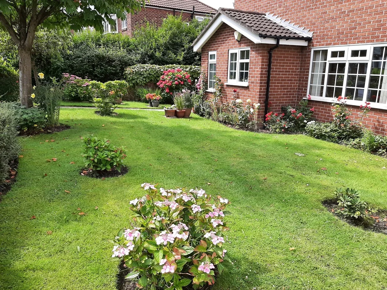 Flat Ravenoak Road in Cheadle Hulme