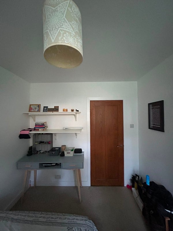 Room Langford Green in Greater London