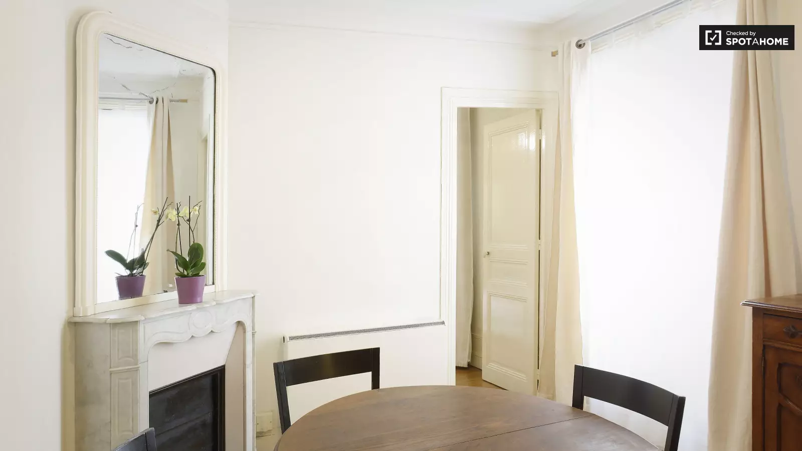 Appartement Rue Eugène Gibez à Paris