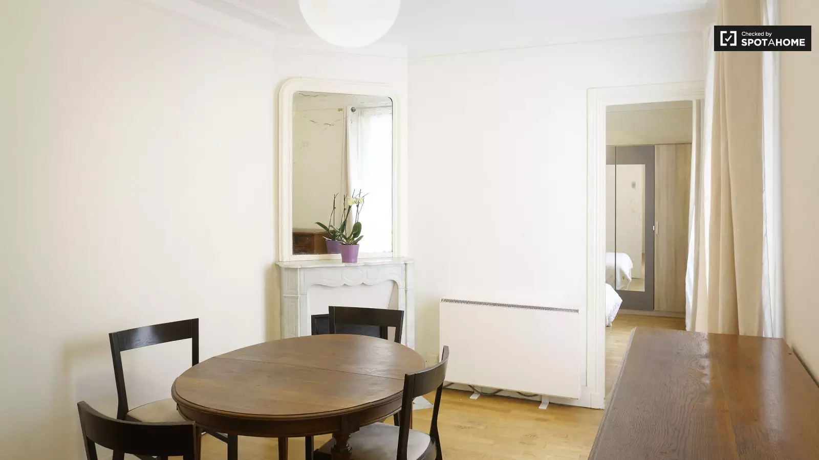 Appartement Rue Eugène Gibez à Paris