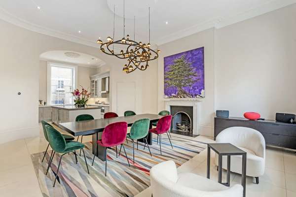 House Park Square East in Greater London