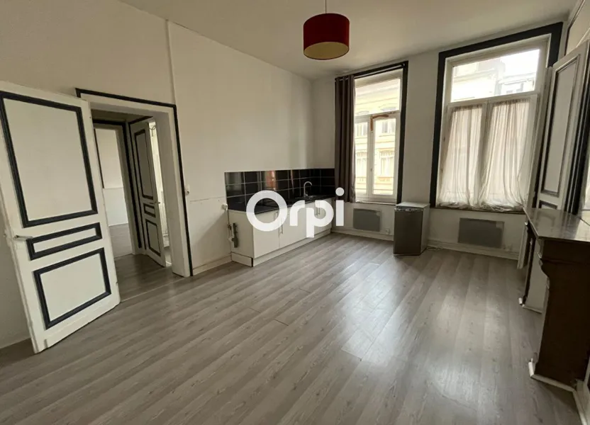 Flat Rue des Postes in Lille