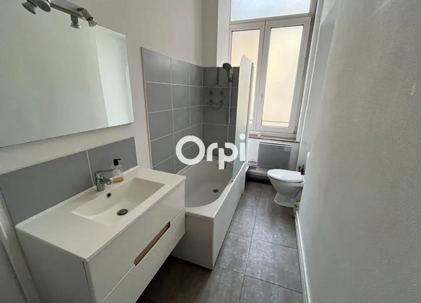 Flat Rue des Postes in Lille
