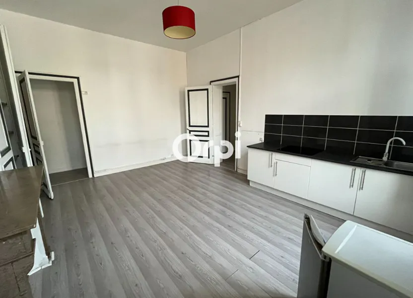 Flat Rue des Postes in Lille