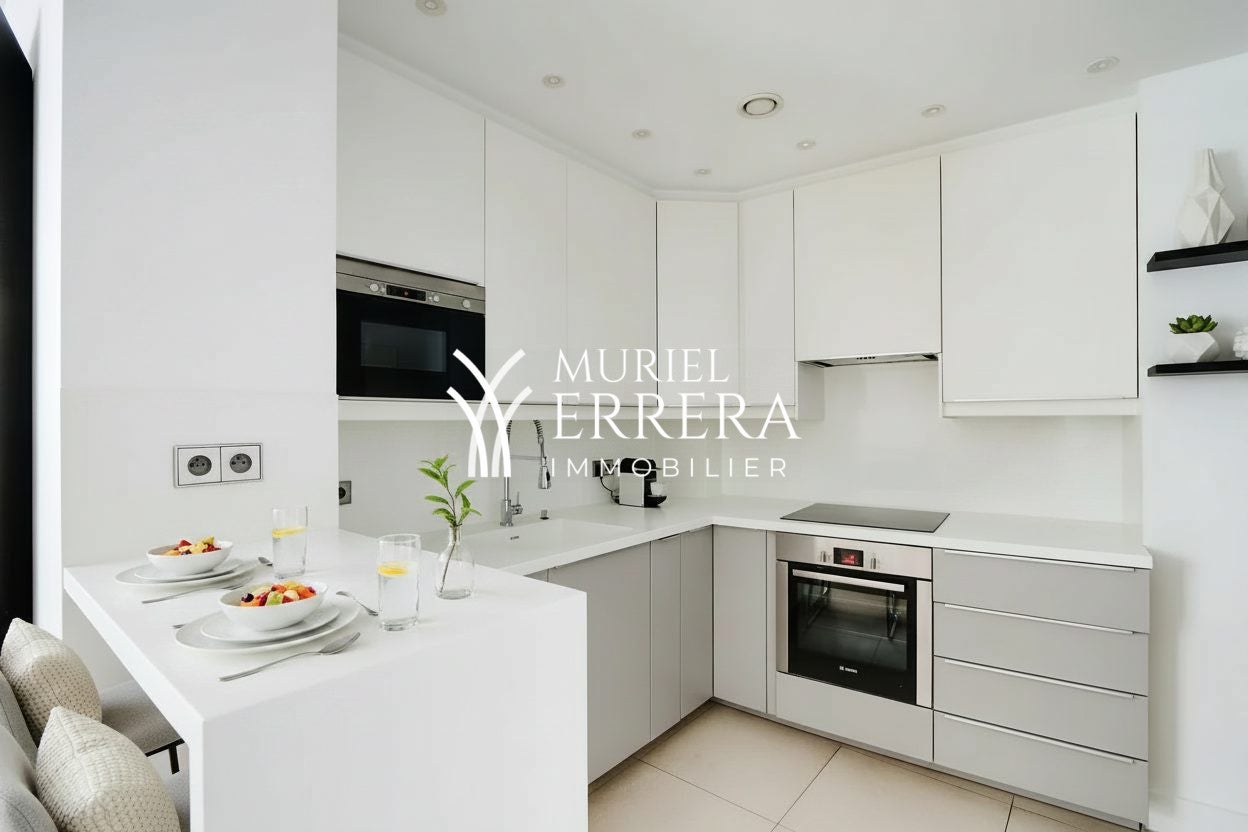 Appartement Avenue Montaigne à Paris