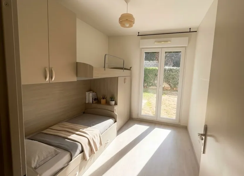 Flat Rue d'Estienne d'Orves in Persan