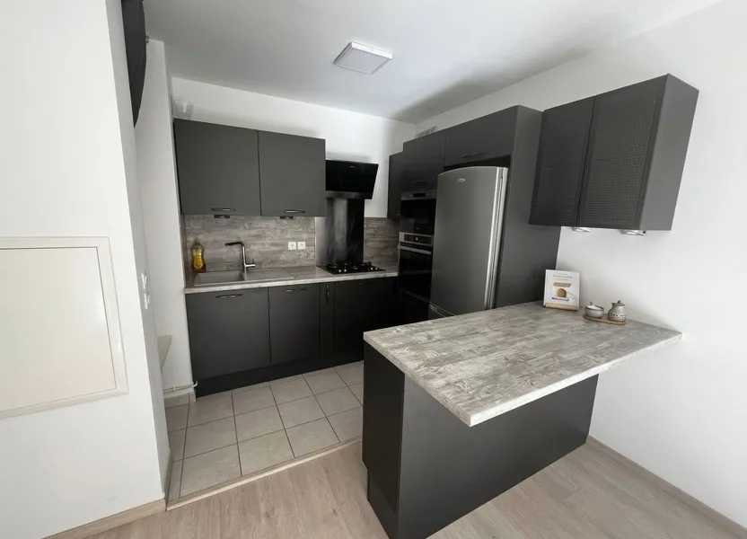 Flat Rue d'Estienne d'Orves in Persan