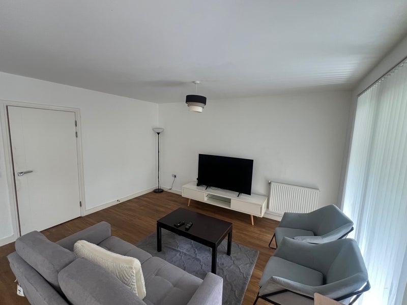 Flat Bramwell Way in Greater London