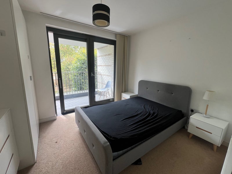 Flat Bramwell Way in Greater London