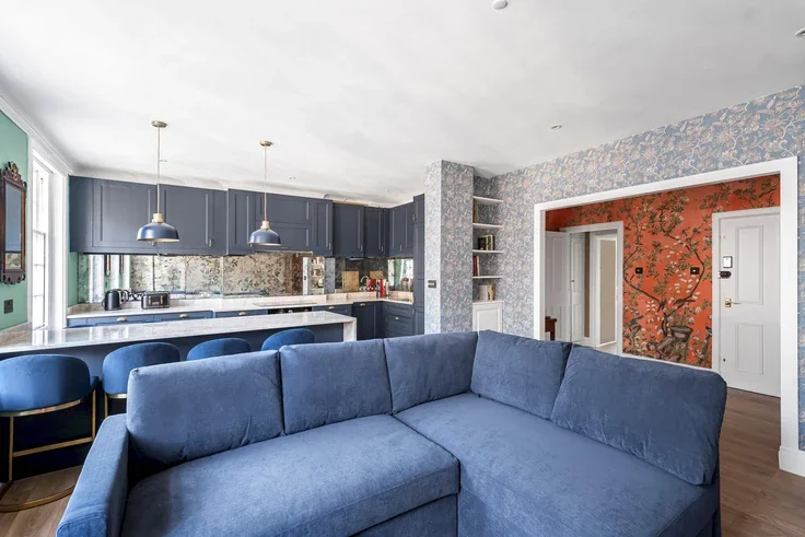 Flat Bentinck Street in City of Westminster