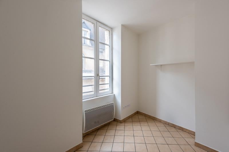 Flat Rue Thurot in Nuits-Saint-Georges