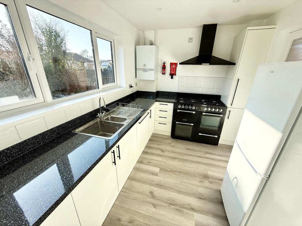 Room Southbourne Avenue in Portsmouth