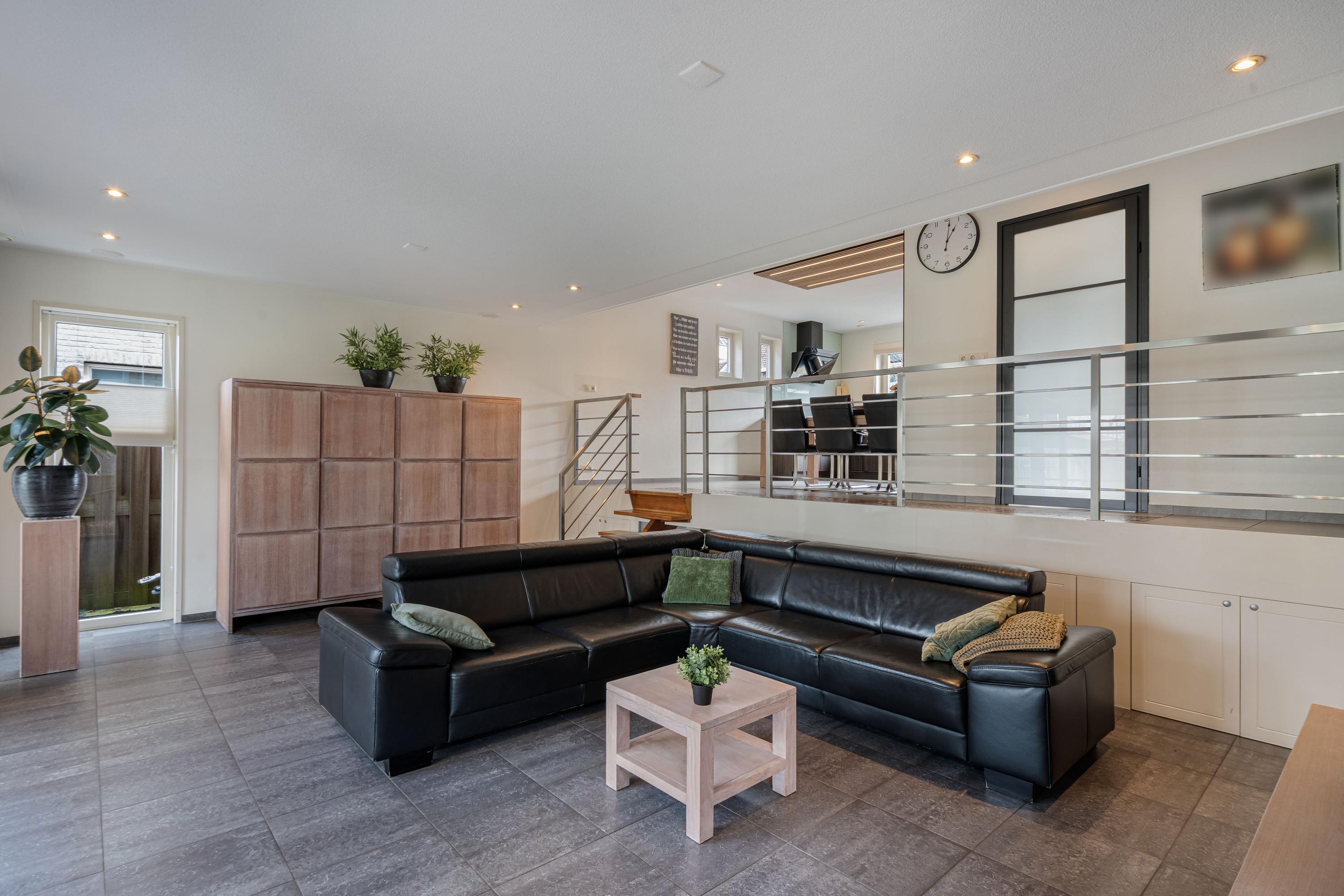 Vrijstaande woning te koop: Klaversloot 41, Broek Op Langedijk
