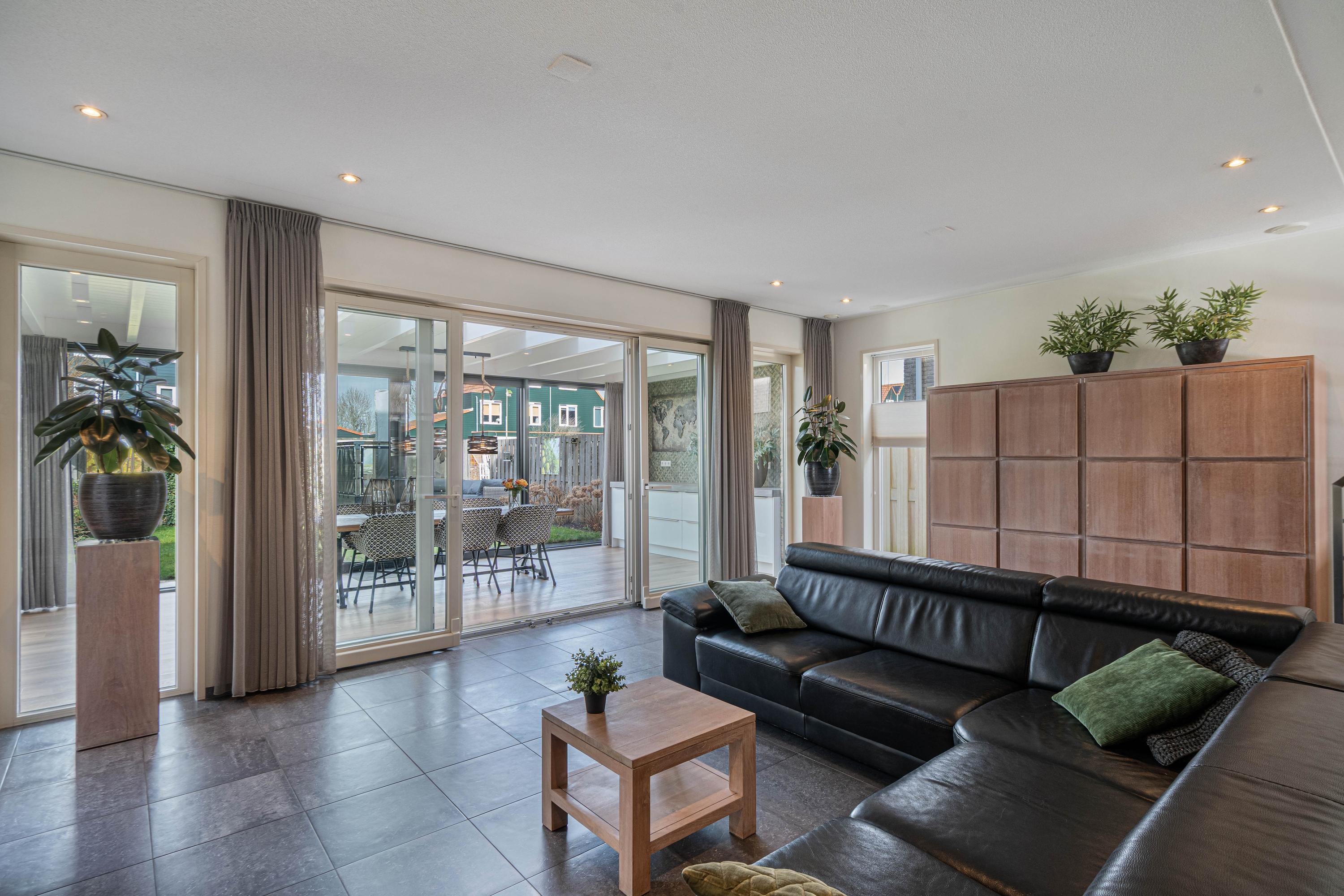Vrijstaande woning te koop: Klaversloot 41, Broek Op Langedijk