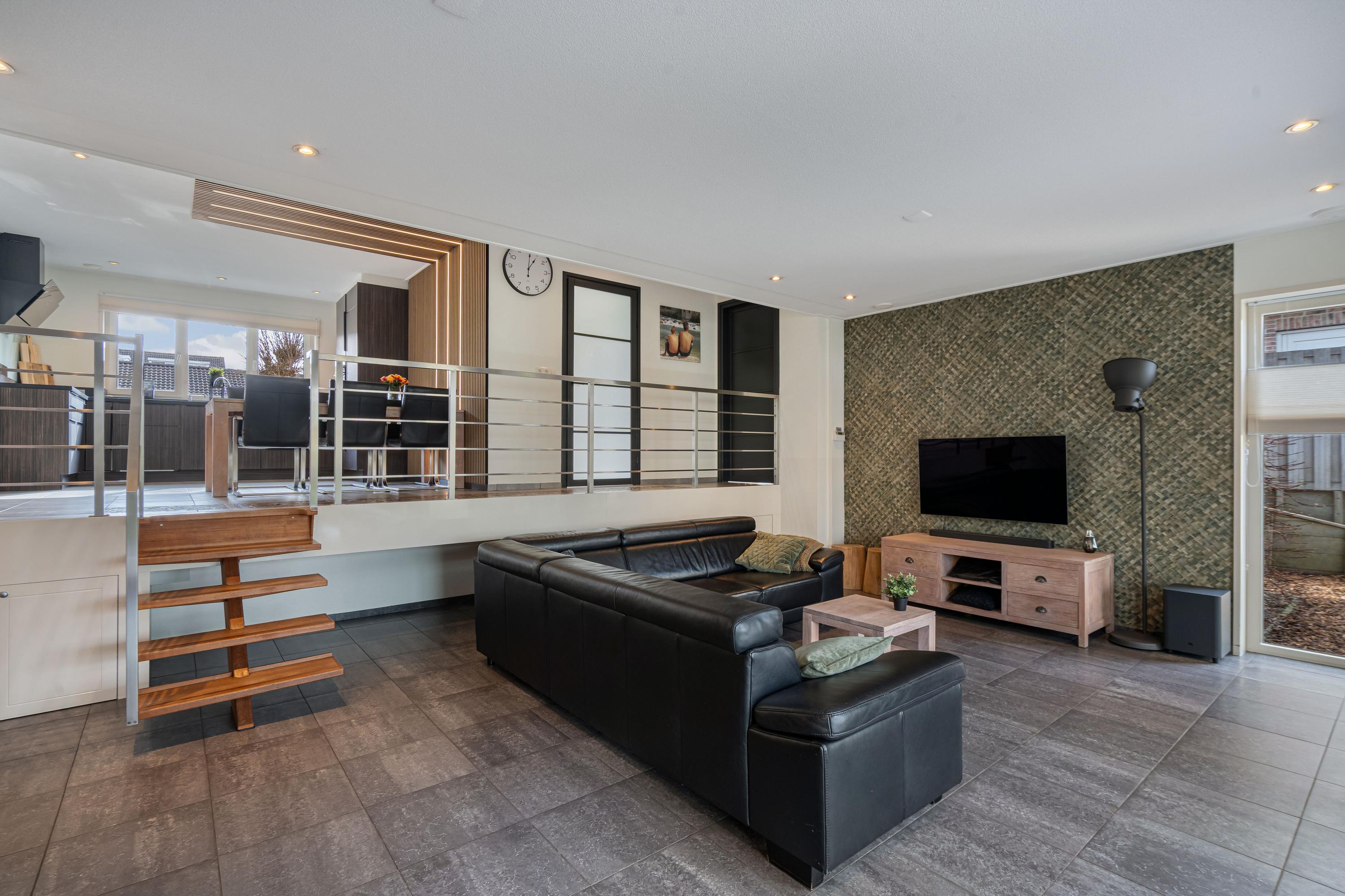 Vrijstaande woning te koop: Klaversloot 41, Broek Op Langedijk