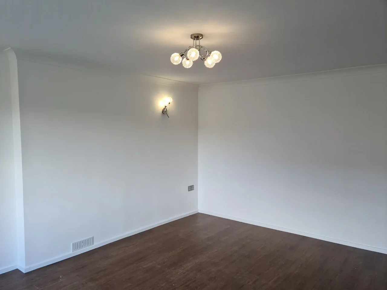 Flat Haddon Close in Hertsmere
