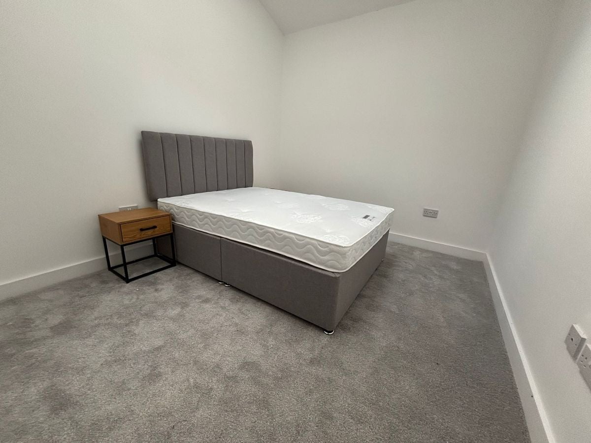 Flat Legh Street in Warrington