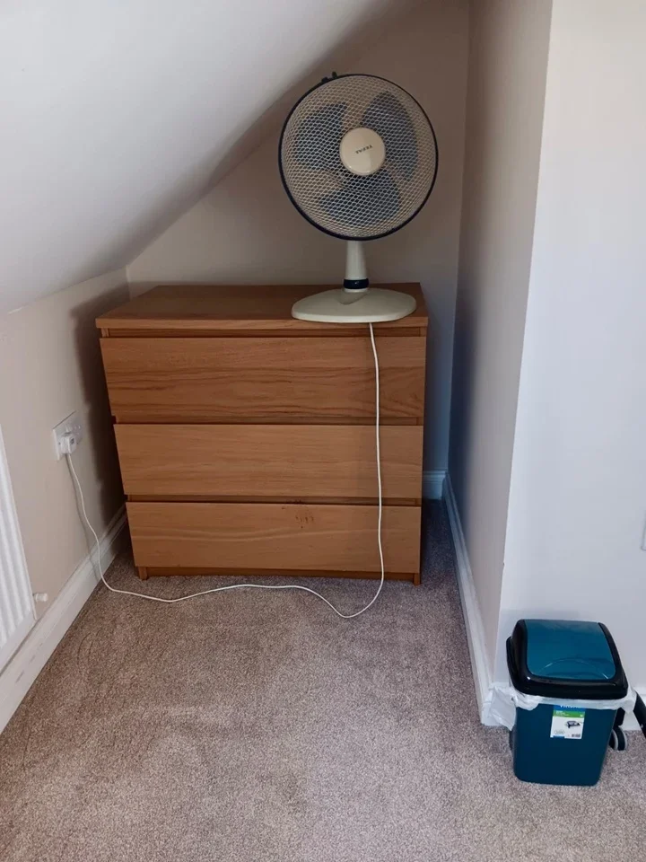 Room Preston Gardens in Greater London