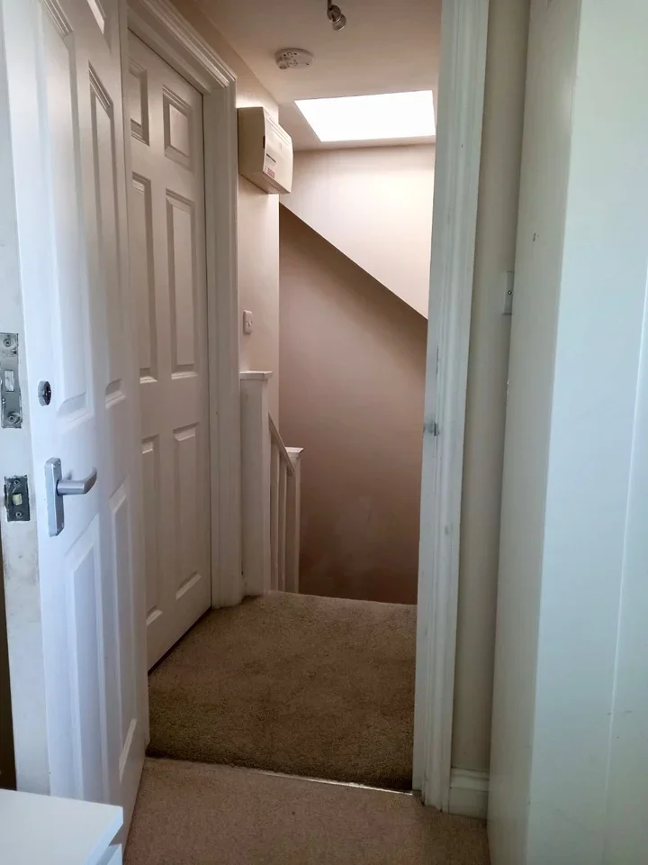 Room Preston Gardens in Greater London