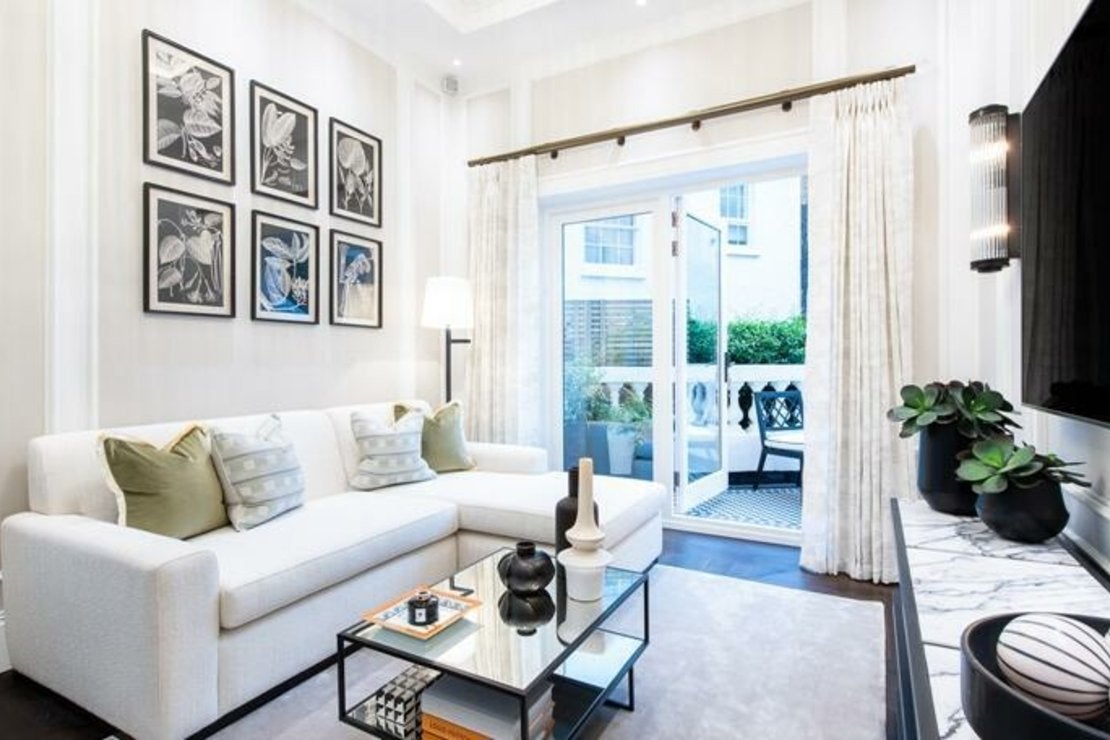 Flat Prince of Wales Terrace in Greater London