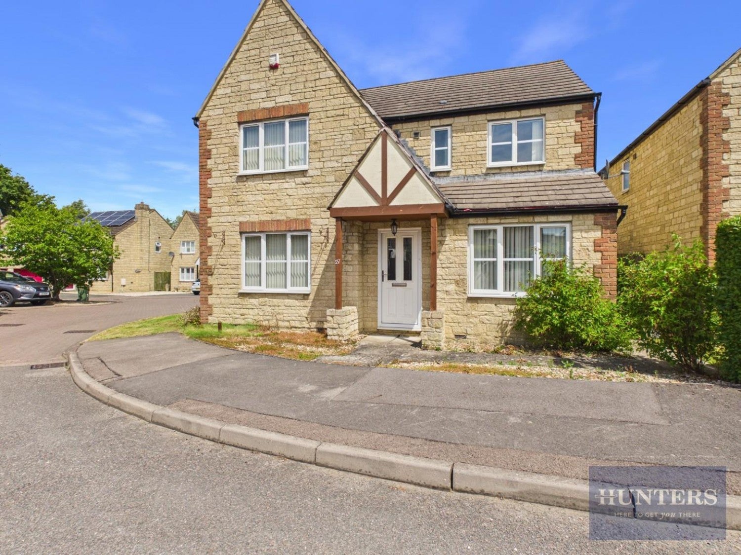 House Tibberton Grove in Cheltenham