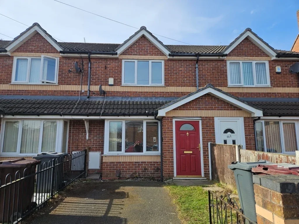 House Woolfall Crescent in Huyton